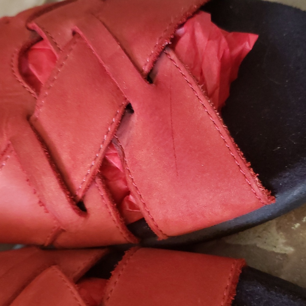 Mephisto Red Suede Sandals Size 9 - Picture 12 of 14